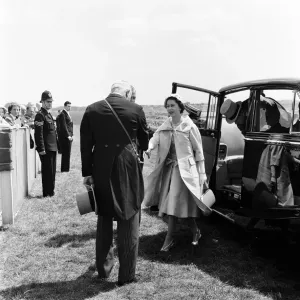 Derby Day at Epsom. Pictured, the Royals arriving, Queen Elizabeth II. 3rd June 1959 Derby Day at Epsom. Pictured, the Royals arriving, Queen Elizabeth II. 3rd June 1959