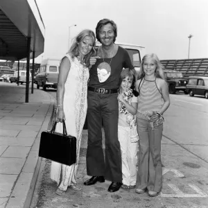 Des O'Connor Arrives at Heathrow Airport Print 1973 Des O'Connor Arrives at Heathrow Airport Print 1973