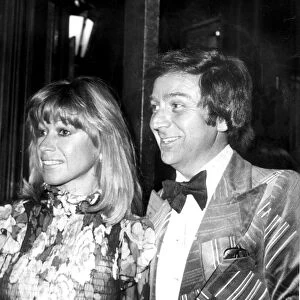 DES O CONNOR WITH WIFE GILLIAN - 1978