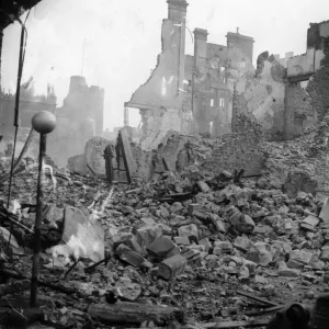 Destruction caused by Nazi raiders in Swansea, Wales. February 1941 Destruction caused by Nazi raiders in Swansea, Wales. February 1941