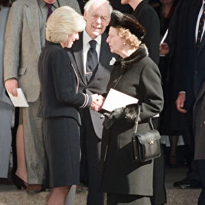 Diana Donovan the widow of photographer Terence Donovan talking to Margaret Thatcher at