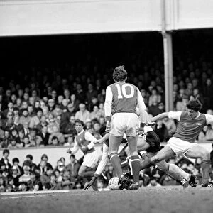 Division 1 football. Arsenal 1 v. Ipswich 0. March 1982 LF08-12-057