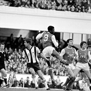 Division 1 football. Arsenal 1 v. Notts County. February 1982 LF08-28-026