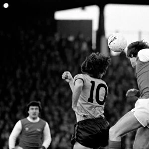 Division 1 football. Arsenal 1 v. Wolves 0. December 1980 LF05-31-043