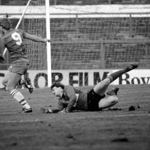 Division 2 football. Chelsea 2 v. Grimsby 3 December 1983 LF14-27-054