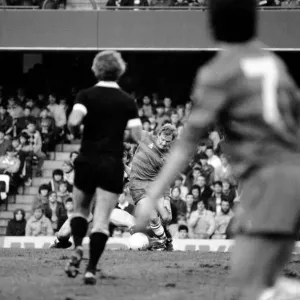 Division 2 football. Chelsea 2 v. Grimsby 3 December 1983 LF14-27-015