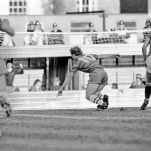 Division 2 football. Chelsea 3 v. Charlton 2. October 1983 LF14-12-038
