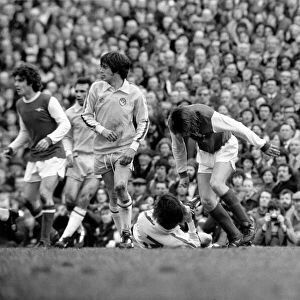 Division One Football Arsenal v Leeds United 1974 / 75 Season