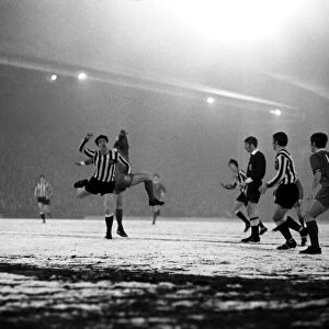 Division one football Liverpool v Newcastle 1969 / 70 Season. February 1970 70-1714-015