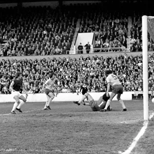Division One Football: West Ham F. C. vs. Arsenal F. C. 1974 / 75 Season