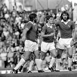 Division I. Arsenal (2) v. Leicester City (2). September 1975 75-04972-057