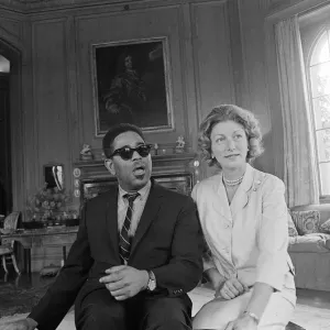 El hombre del jazz Dizzy Gillespie Junio 1963 en Fort Belvedere cerca de Ascot.