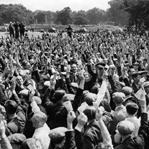 Dock Strikes 1949. Strikers meeting Victoria Park as they vote back to work