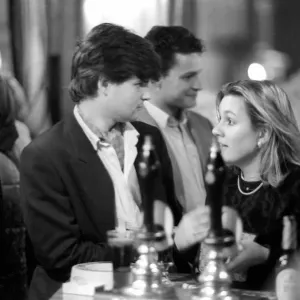 Drinkers in an East End Pub enjoying a pint of beer. March 1987 Drinkers in an East End Pub enjoying a pint of beer. March 1987
