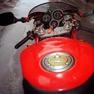 DUCATI 900ss January 1999 Instruments petrol tank motorcycle motorbike