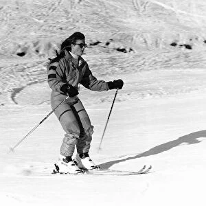 Duchess Of York Sarah Ferguson skiing, February 1989