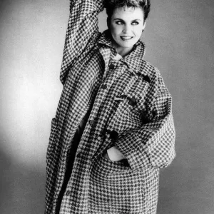 Duffle Coat January 1985 Young fun, sporty toggled check duffle coat from Willi Duffle Coat January 1985 Young fun, sporty toggled check duffle coat from Willi