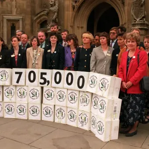 Print of Dunblane families at Westminster, 01 November 1996 Print of Dunblane families at Westminster, 01 November 1996