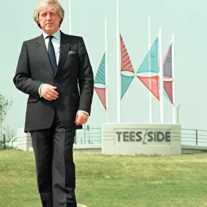 Duncan Hall, Chief Executive of TDC on the Tees Barrage site. 13th July 1995