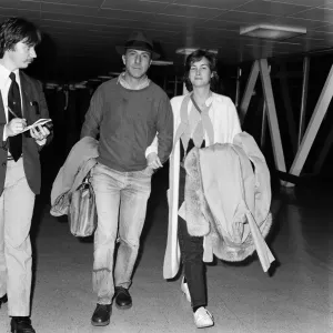 Dustin Hoffman and his wife Lisa at LAP. 25th November 1984 Dustin Hoffman and his wife Lisa at LAP. 25th November 1984