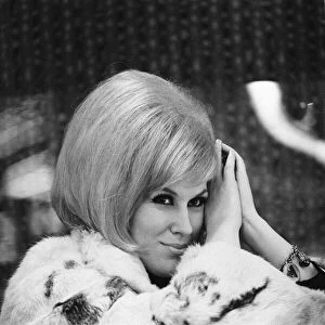 Dusty Springfield, Singer aged 24 years old, 30th December 1963