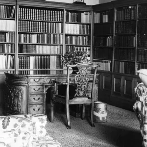 The Earl of Durhams sitting room in Lambton Castle in September 1937 The Earl of Durhams sitting room in Lambton Castle in September 1937