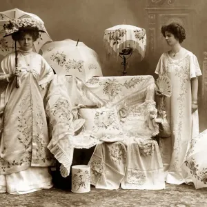 Edwardian mannequins model hand painted silk gowns at the Daily Mirror Fair of Fashion Edwardian mannequins model hand painted silk gowns at the Daily Mirror Fair of Fashion