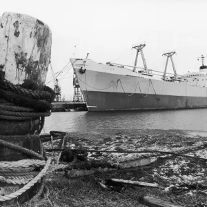 The Egton, Whitby's Last Ship Print, 5th January 1986 The Egton, Whitby's Last Ship Print, 5th January 1986