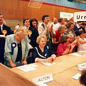 Election night, 1992 General Election, 9th April 1992. Labour picks up Urmston