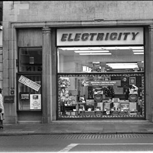 The Electricty Board in Hinckley. This is the boards shop in the town centre