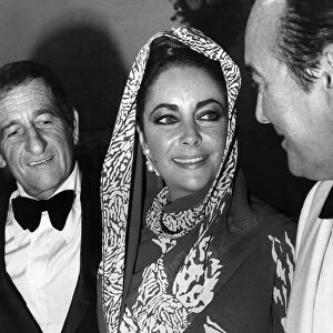 Elizabeth Taylor flew into San Sabastian in her private jet to open the film festival