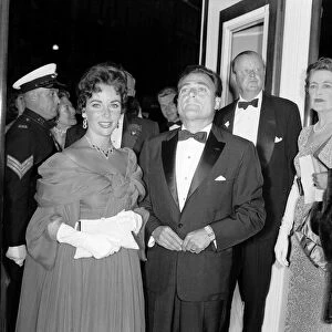 Elizabeth Taylor and Husband Mike Todd at the Premire of Around the World in 80 days