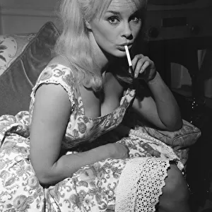 Elke Sommer, German actress aged 19 years old, in London to shoot scenes for new film