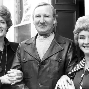 Rogerts Last Stand Print 17th September 1975 Theatre Royal Newcastle Rogerts Last Stand Print 17th September 1975 Theatre Royal Newcastle