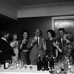 Emergency ward 10 cast May 1962 celebrate the 500th edition of the programme