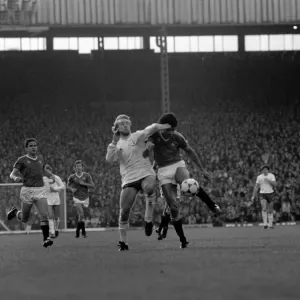 Manchester United v Tottenham Hotspur 1982 Print Manchester United v Tottenham Hotspur 1982 Print
