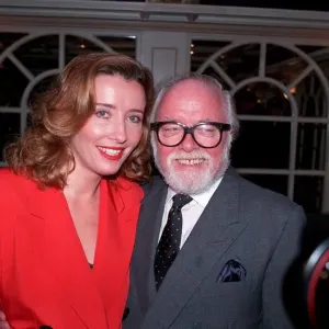 EMMA THOMPSON AND LORD ATTENBOROUGH AT THE SHOWBUSINESS PERSONALITY OF THE YEAR AWARDS EMMA THOMPSON AND LORD ATTENBOROUGH AT THE SHOWBUSINESS PERSONALITY OF THE YEAR AWARDS