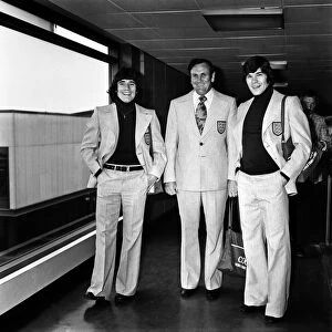 England Football Team: L / R: Kevin Keegan, Don Revie and Malcolm Macdonald pictured at