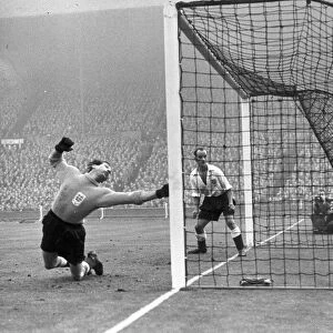 England v Hungary 25th November 1953 Messick fails to save