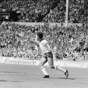 England v Netherlands Schoolboy International at Wembley Stadium, Saturday 9th June 1984 England v Netherlands Schoolboy International at Wembley Stadium, Saturday 9th June 1984