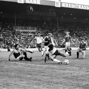 England V Norway, World Cup Qualifying match. Ullevaal Stadium in Oslo, Norway England V Norway, World Cup Qualifying match. Ullevaal Stadium in Oslo, Norway