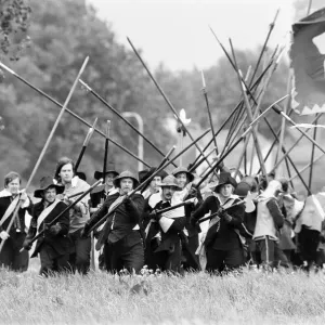 English Civil War, re-enactment, performed by The Sealed Knot, an educational charity English Civil War, re-enactment, performed by The Sealed Knot, an educational charity