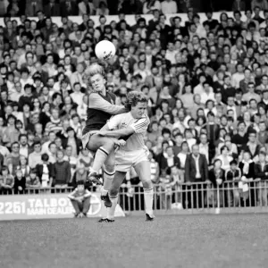 English Division 1. Crystal Palace 0 v. Aston Villa 1. September 1980 LF04-34-054 English Division 1. Crystal Palace 0 v. Aston Villa 1. September 1980 LF04-34-054