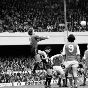 English Division 1 Football. Arsenal 1 v. West Bromwich Albion 1. April 1980 LF03-04-016