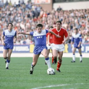 English League Division One match at the City Ground. Nottingham Forest 0 v Everton English League Division One match at the City Ground. Nottingham Forest 0 v Everton
