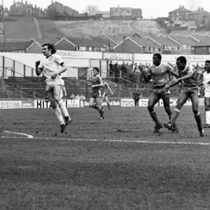 English League Division One match at Elland Road. Leeds United 1 v Nottingham Forest 1 English League Division One match at Elland Road. Leeds United 1 v Nottingham Forest 1