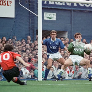 English League Division One match at Goodison Park. Everton 3 v Manchester United 2