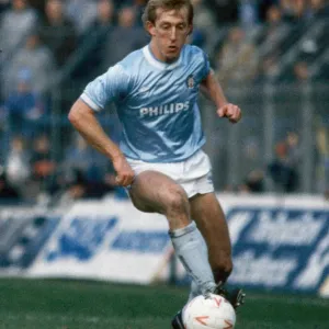 English League Division One match at Maine Road. Manchester City 2 v Queens Park
