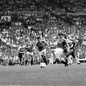 Manchester United v Queens Park Rangers Print 1 August 1983 Manchester United v Queens Park Rangers Print 1 August 1983