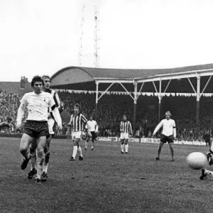 English League Division One match print, Stoke City 2 v Tottenham Hotspur 2